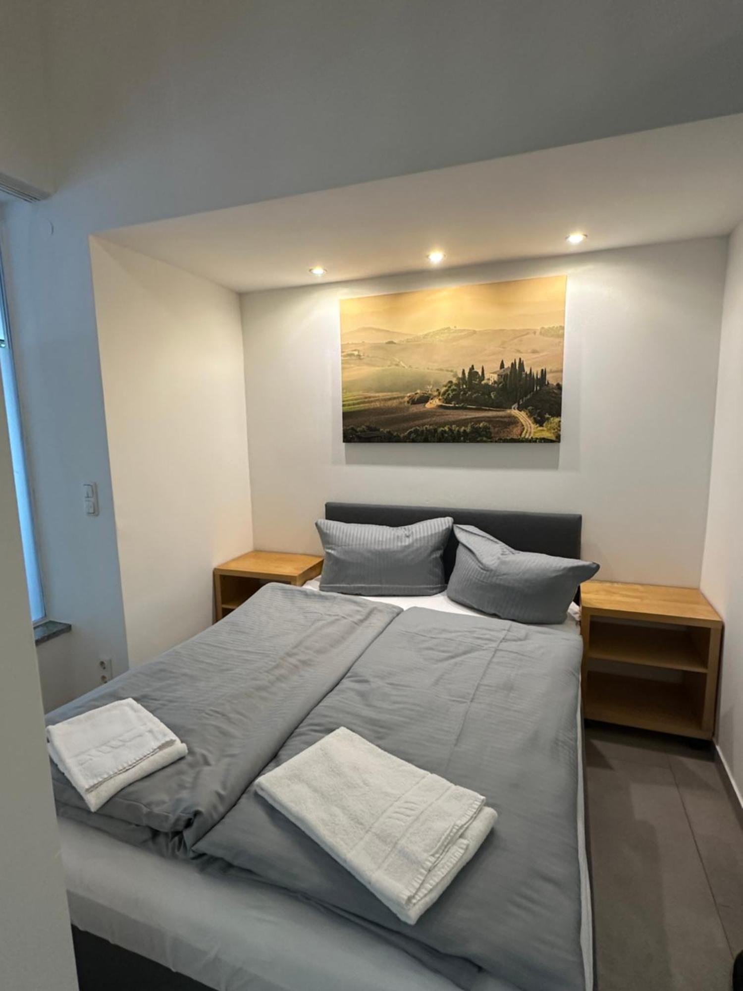 Estelada Boarding Houses - Bogenhausen ミュンヘン エクステリア 写真
